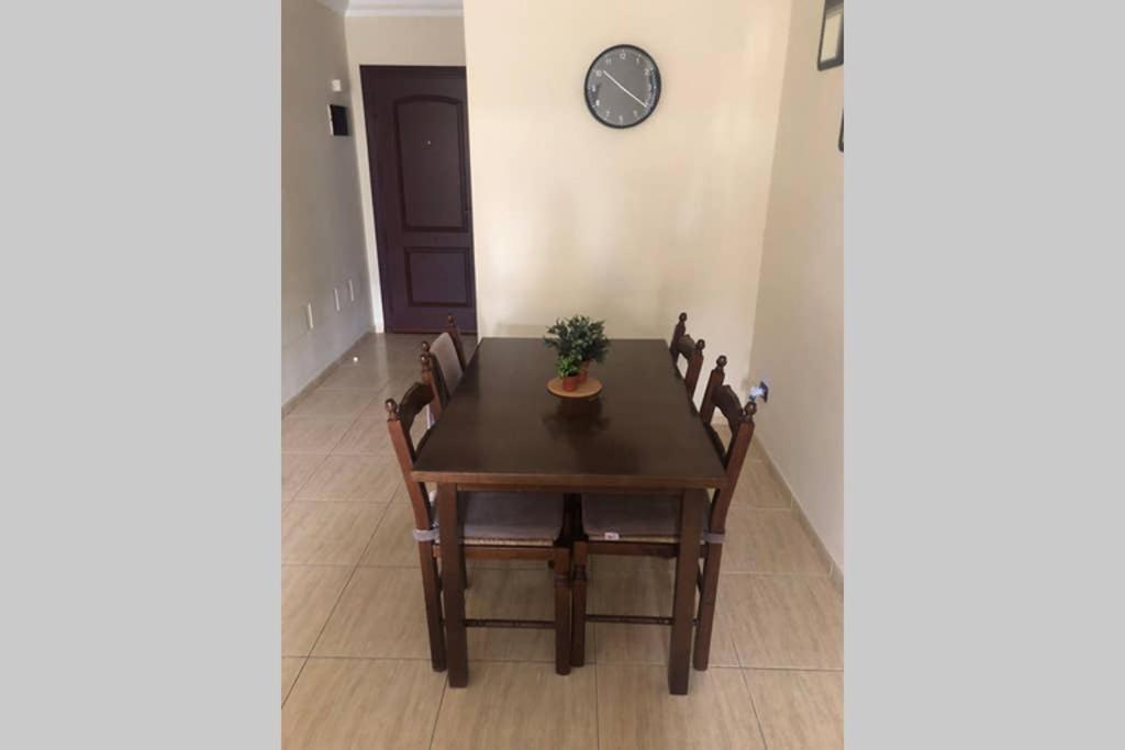 Апартаменты Trino'S Flat Сан-Кристобаль-де-Ла-Лагуна Экстерьер фото